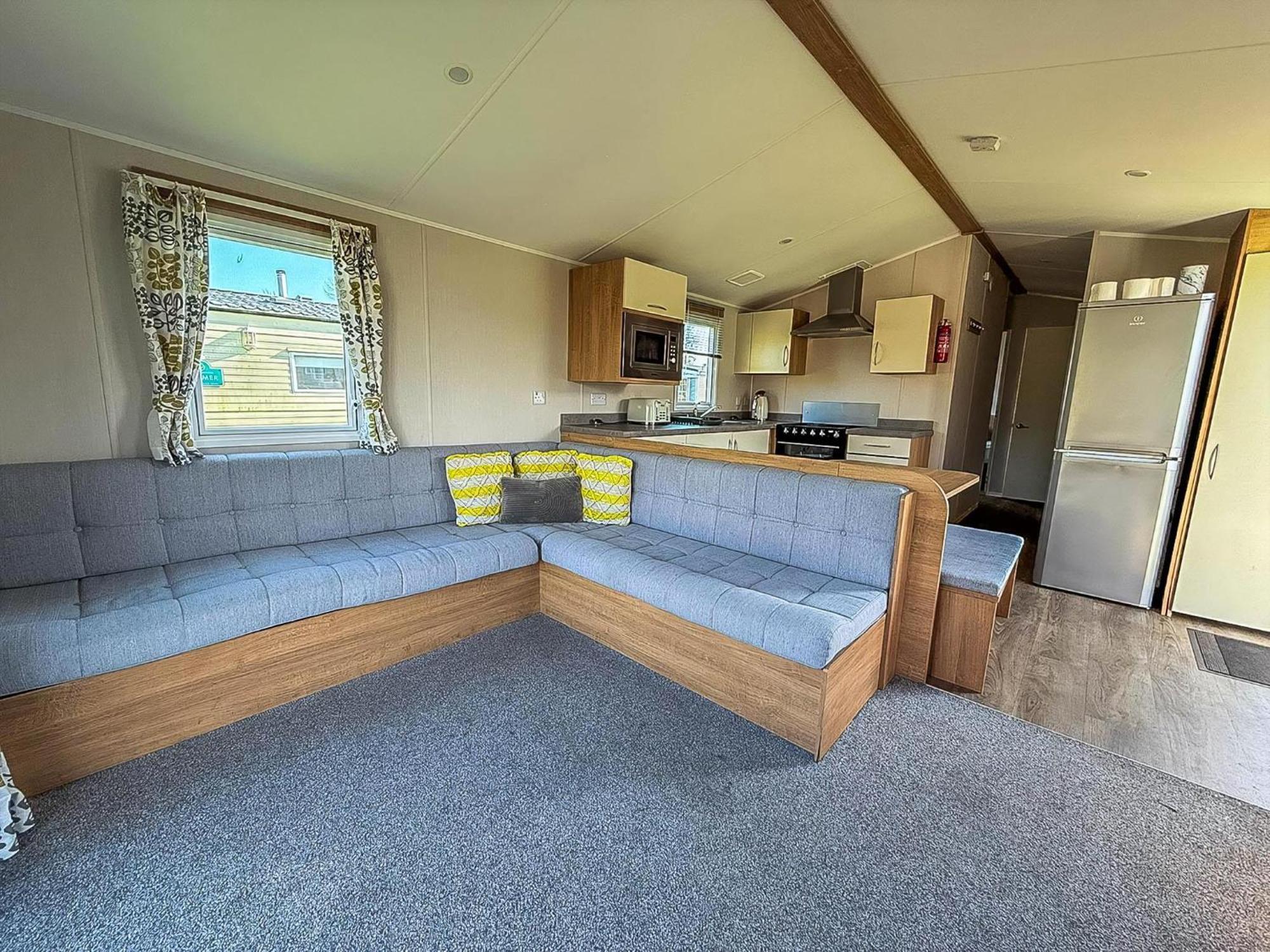Lovely 8 Berth Caravan In Southview Holiday Park, Ref 33042Tc 스케그니스 외부 사진