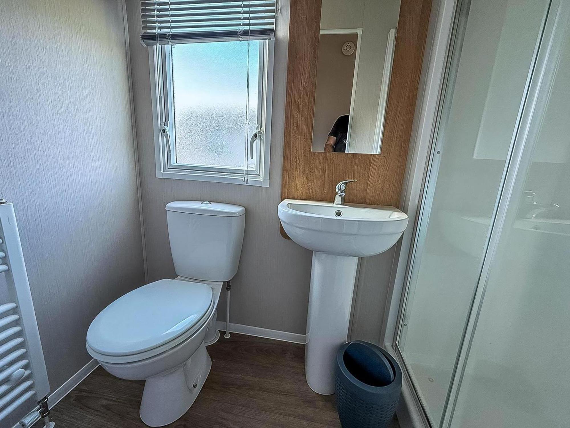 Lovely 8 Berth Caravan In Southview Holiday Park, Ref 33042Tc 스케그니스 외부 사진
